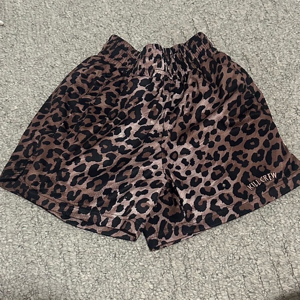 MUAY THAI SHORTS (MID THIGH CUT) - LEOPARD
